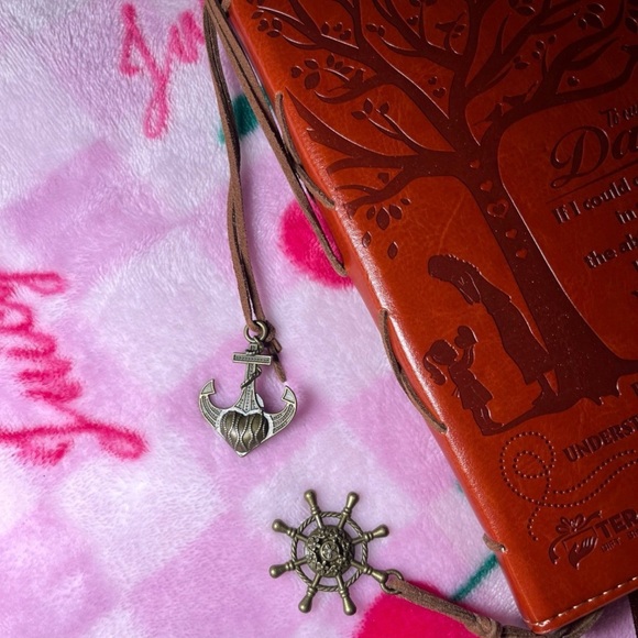 Mom To Daughter Gifts - Writing Journal Personal Diary, Lined Journal - Picture 5 of 10